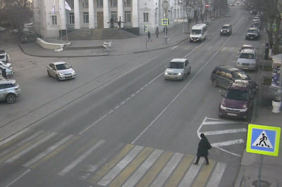 фото с веб-камеры у улицы Ленина 14 в Севастополе