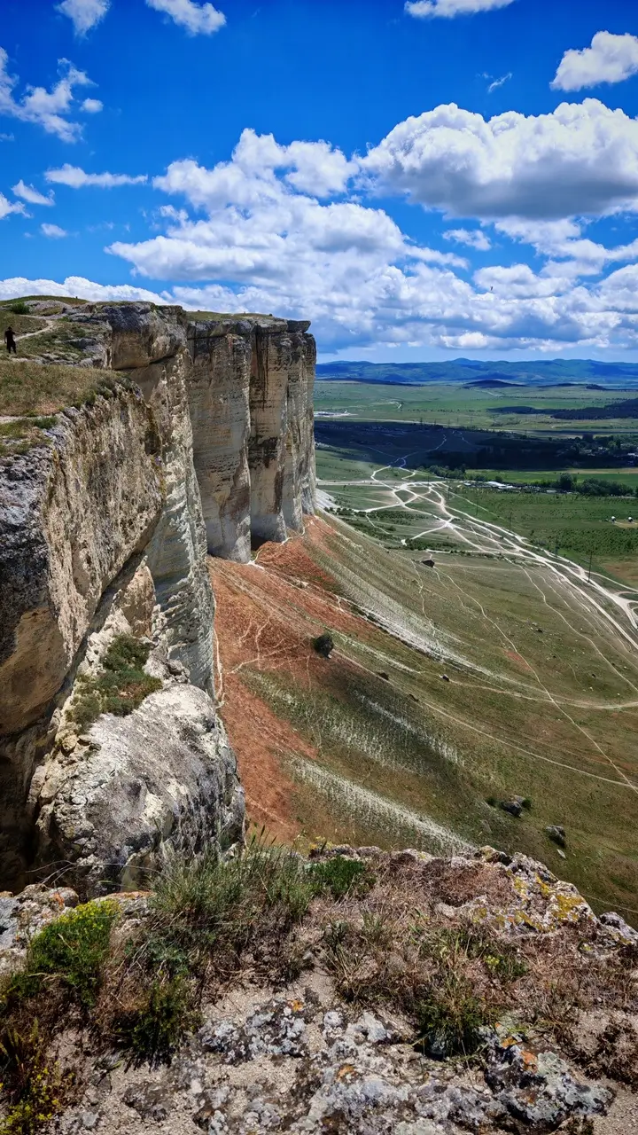 Дуб Суворова — необычное место силы в Крыму